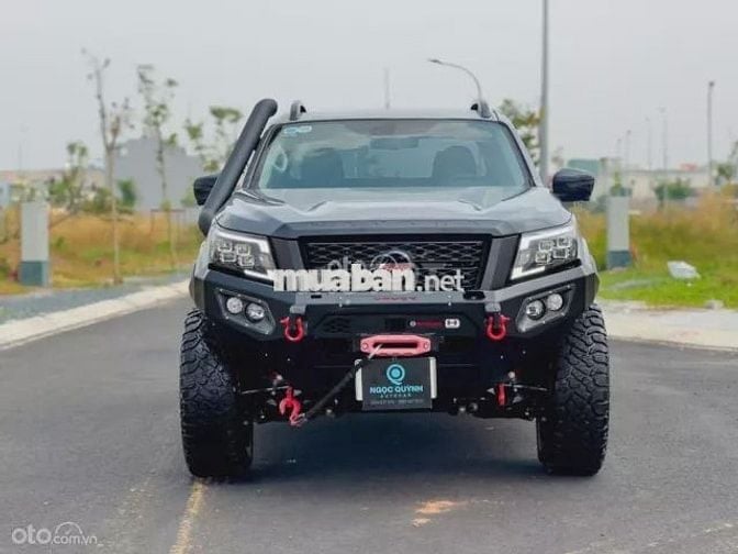 🛻 Navara 2023 PRO4X 2 Cầu Full Option 17.000Km