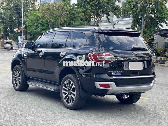 Ford Everest 2019 Titanium 2.0L 4x4 AT - 18000 km