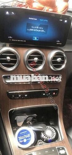Mercedes Benz GLC 200 xe 4 matic sản xuất 2022