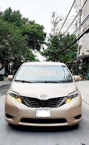 Toyota Sienna nhập Mỹ 2.7 LE trùm mền original 90%