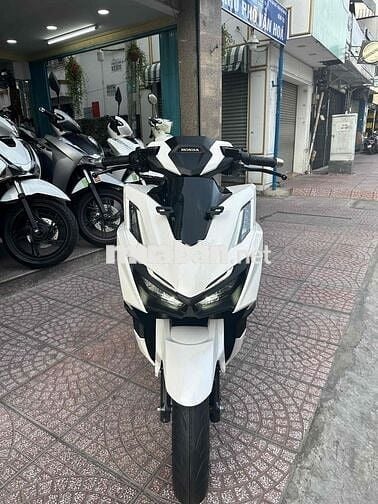 VARIO 160 ABS 2023 Trắng Đen BSTP Chính Chủ