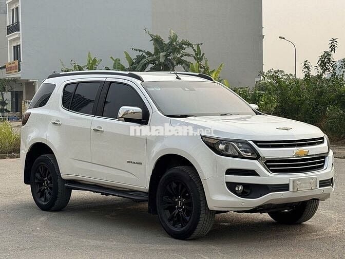 Bán Chevrolet Trailblazer LTZ 2018 4x4AT màu trắng