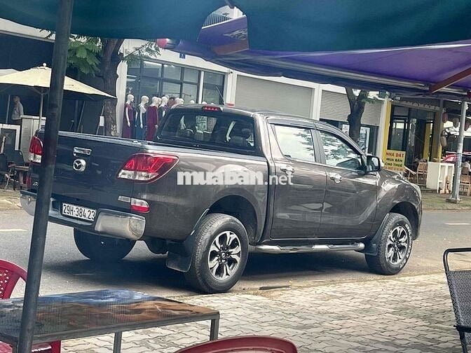 Mazda BT 50 2018 số tự động máy dầu 1 cầu