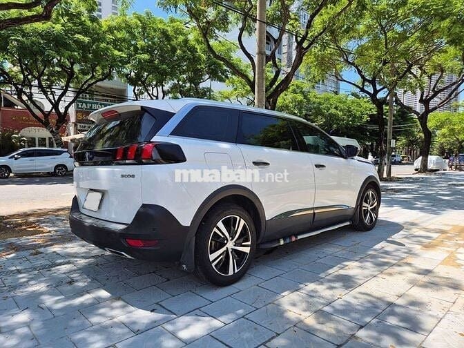 PEUGEOT 5008 SX 2018