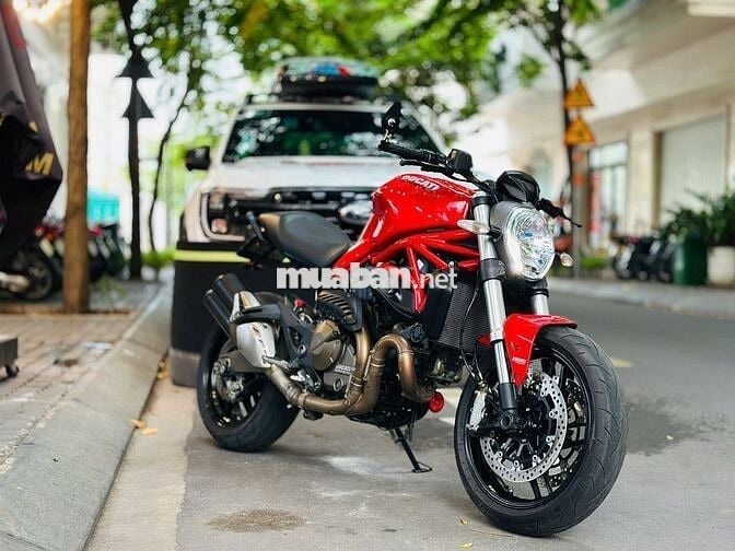 Ducati Monster 821 2016 1 Chủ