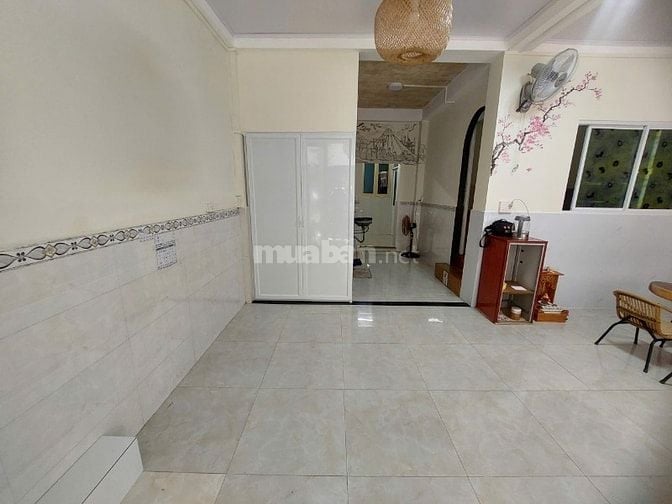 Cần bán căn hộ tầng trệt chung cư 482A Nơ Trang Long