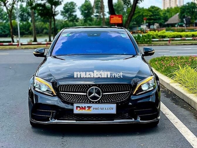 Mercedes Benz C300 AMG 2019 Full Option