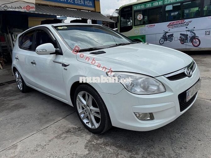 Hyundai i30 CW 1.6 AT 2009 - 255 Triệu