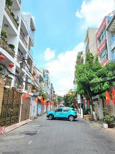 BIỆT THỰ ĐƯỜNG HOÀNG HOA THÁM, TÂN BÌNH NGAY GA T3