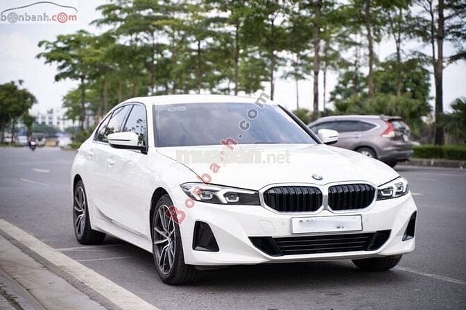 BMW 320i 2023 như mới