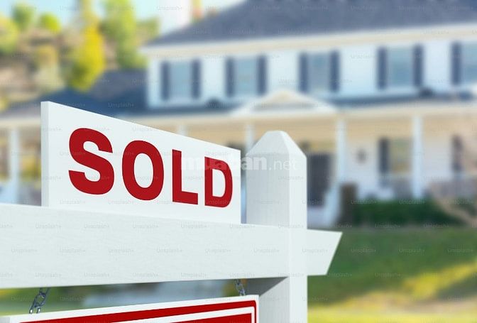 Bán gấp nhà 4 tầng mặt phố Bạch Mai, vị trí lô góc đắc địa