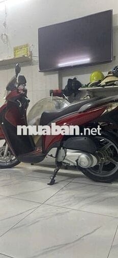 Cần bán xe sh ý 125 năm 2010 màu đỏ