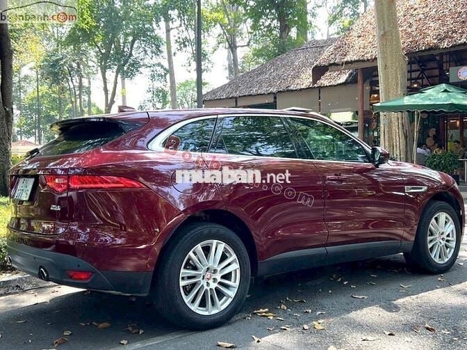 Jaguar F-Pace Prestige 2017 - 1 Tỷ 770 Triệu