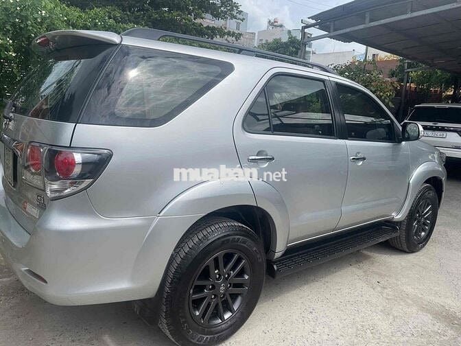 Toyota Fortuner 2015 - 14000 km