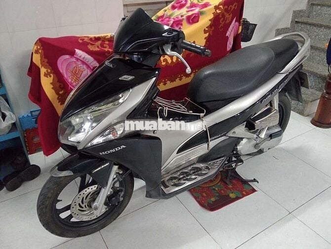 Dư xe Ab 2012  chùm mền ít chạy rin nguyên mới 98%