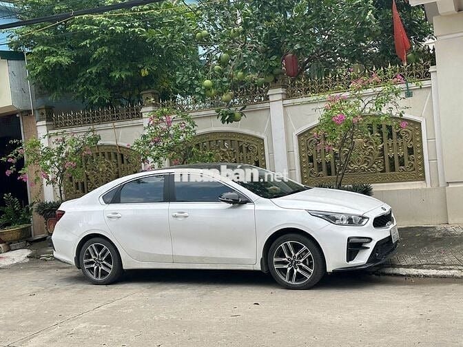Kia Cerato 2021 1.6 AT LUXURY - 37000 km