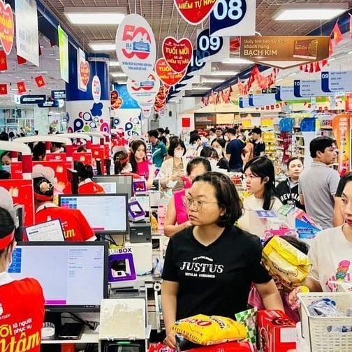 TUYỂN GẤP NHÂN VIÊN BÁN HÀNG TẠI CÁC KHU VỰC TP HCM 