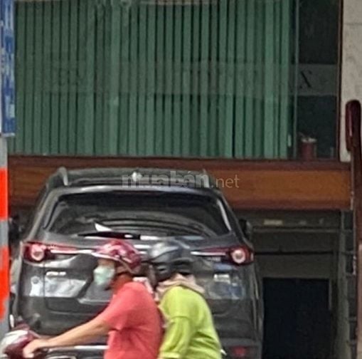 Cho thuê nhà mặt tiền 245 Trần Hưng Đạo, P. Cầu Ông Lãnh, Quận 1, 27tr