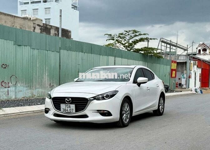 Mazda 3 sedan 1.5AT Luxury sx2019 - 72000 km