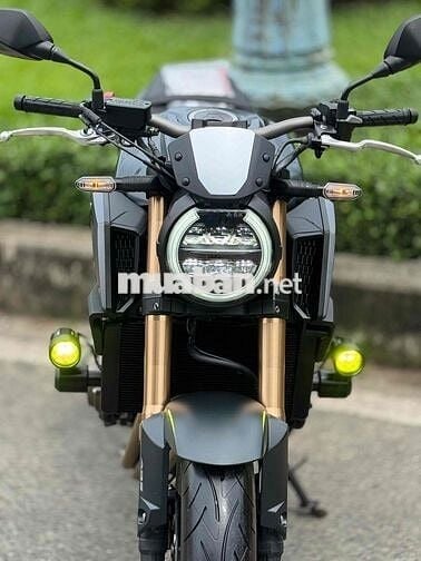 CB650 2024 vin 2023 odo 800km xám chì