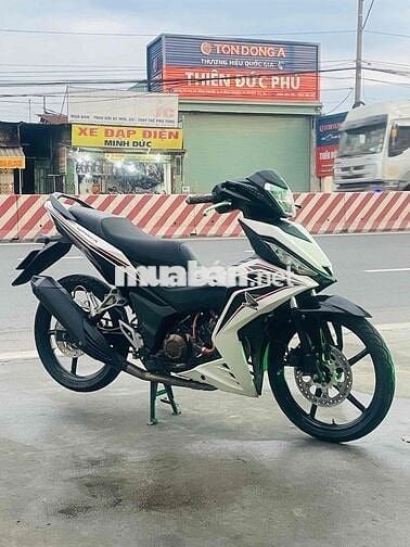 wiener v1 xe kiểng máy lên trái 62zz