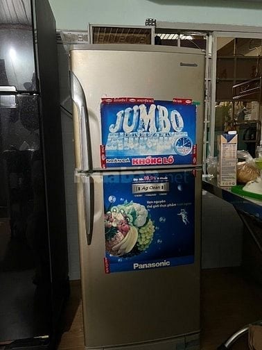 Nhà dư 1 Tủ lạnh Panasonic 140 lít