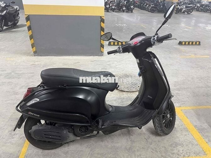 Bán xe vespa sprint 2019 đen nhám