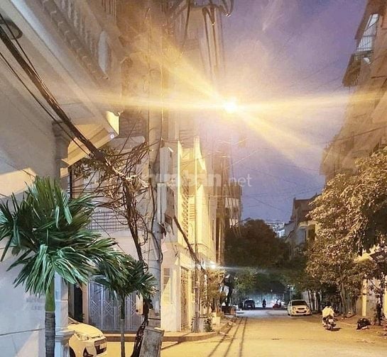 ĐẠI KIM 50m 5 tầng MT4m MẶT ĐƯỜNG 11M GIÁ 19.99 tỷ 
