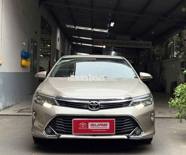 Toyota Camry 2018 2.5Q - Nâu Vàng - 75511 km