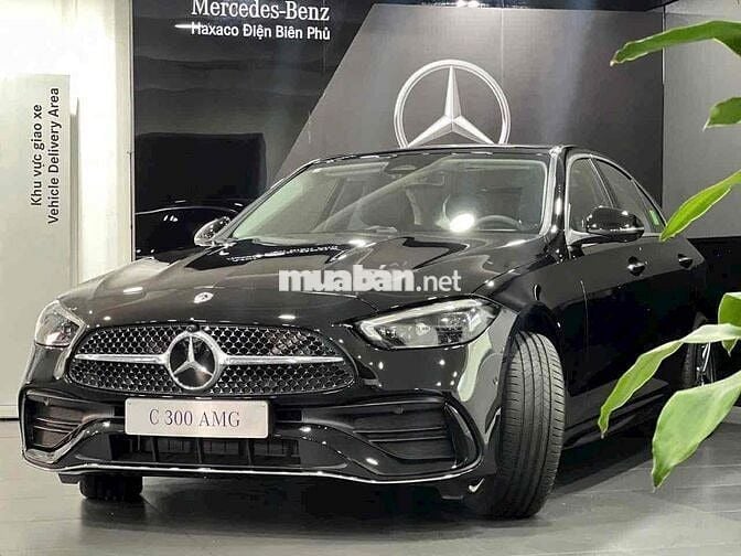 Mercedes Benz C Class 2025 C300 AMG