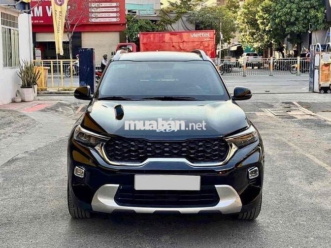 Kia Sonet 2023 Luxury 1.5 AT - 16000 km