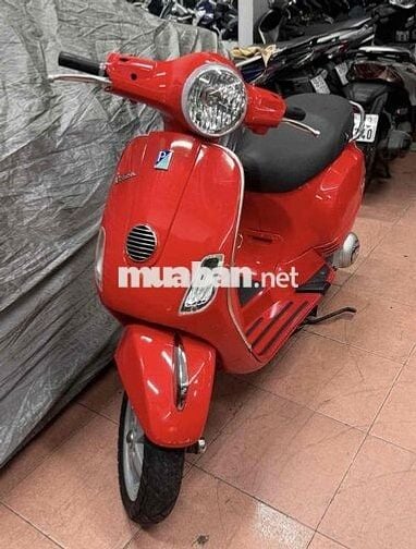 CẦN BÁN VESPA LX 125 IE