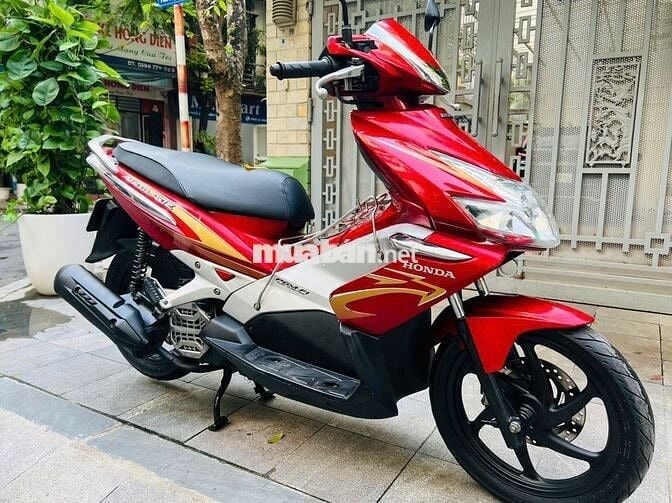 AIR BLADE 110FI NGUYÊN BẢN XE CHÍNH CHỦ ĐI