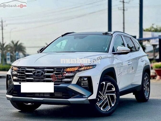 Hyundai TUCSON 1.6 TURBO sản xuất 2025