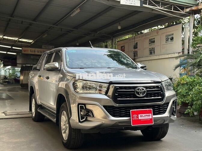 Hilux 2.4E AT 4x2 (HK)