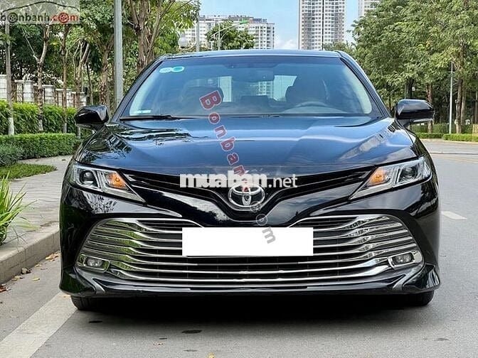 Toyota Camry 2.0G sản xuất 2019 Nhập Thái Lan