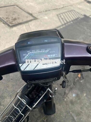 mình có 1 chiếc xe Dream thái A/E cần ***