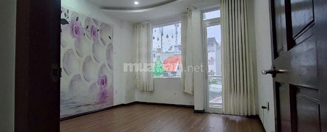 Cho thuê nhà căn góc 3 lầu, trong khu Dân Cư Gia Hòa, QL50, Bình Chánh
