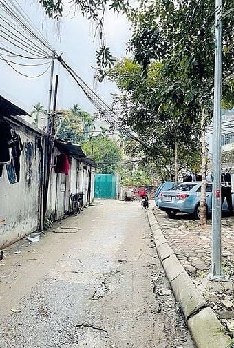 Bán nhà phố Lạc Long Quân Tây Hồ Hà Nội