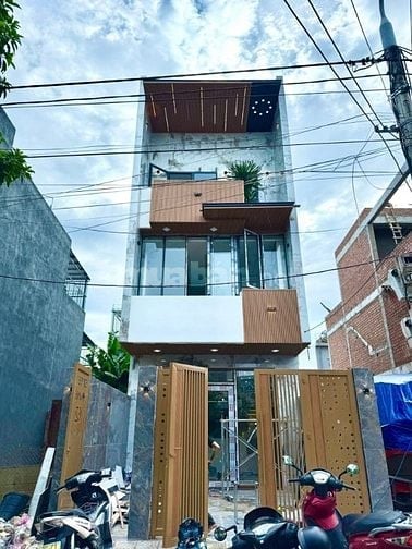 NHÀ 3 MÊ ĐẸP – FULL NỘI THẤT – LỖ GIÁNG 24 – CẨM LỆ