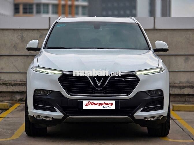 VinFast Lux SA Plus 2020 - 20000 km