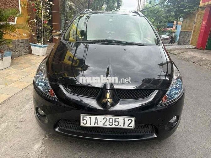 Grandis AT 2009 một chủ chạy 34.000km quá mới