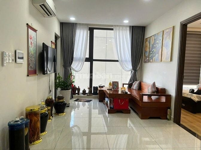 Cho thuê căn hộ cao cấp gần Sân bay TSN, full nội thất.