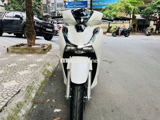 HONDA SH 125I -2024 XE SIÊU MỚI CẦN BÁN