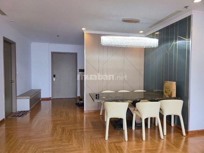 Chung cư Satra, Phan Đăng Lưu, PN: 2p ngủ, 2wc, NT mới, 17triệu, 90m2 
