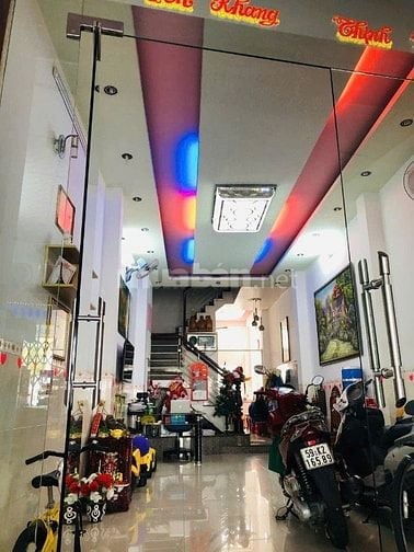MT LÝ CHIÊU HOÀNG Q6. 5 LẦU. ĐỐI DIỆN ĐẠI HỶ PALACE. GIÁ 14,6 TỶ