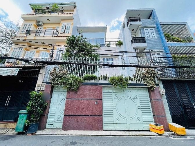 Biệt thự đẹp khu VIP sân bay Hoàng Hoa Thám, 150m2 4 Tầng đường 8m  