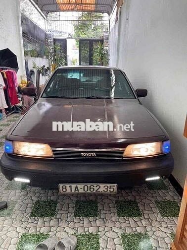 Toyota Camry 1989 MT 100000 km
