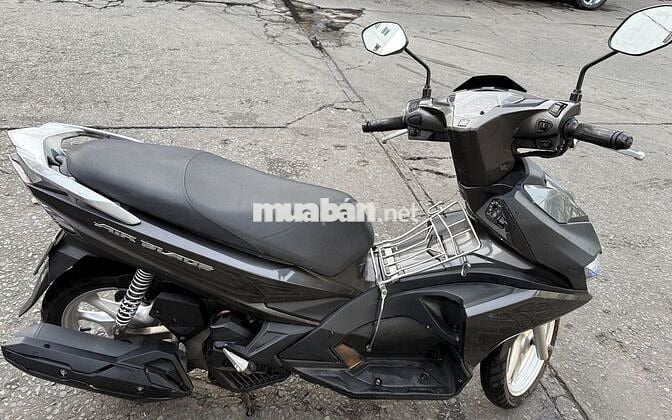 AIR BLADE 2016 ĐEN MỜ(NHÁM)