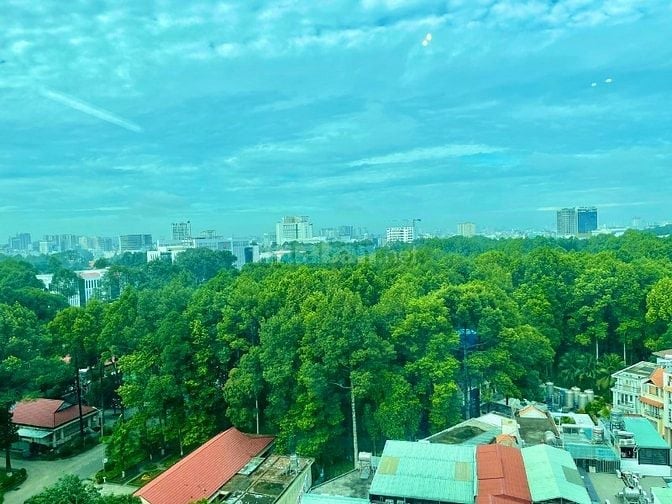 Cần cho thuê căn hộ cao ốc phú nhuận số 20 Hoàng Minh Giám